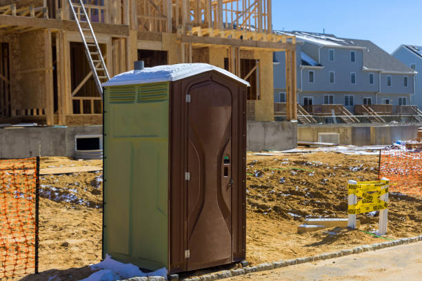 Portable Toilet Options We Offer in Winter Park, FL